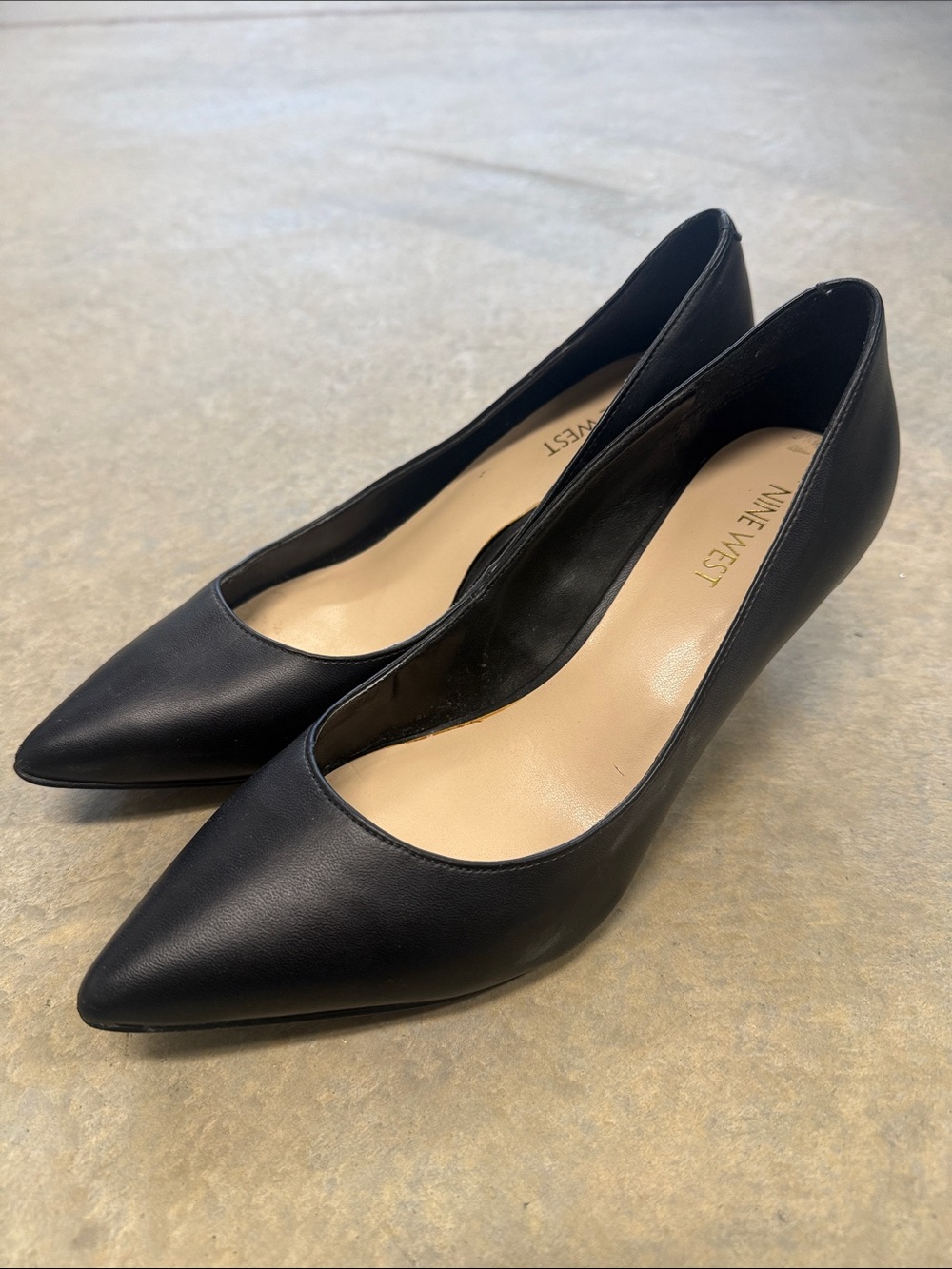 Nine West Pointed Toe Heels in Black